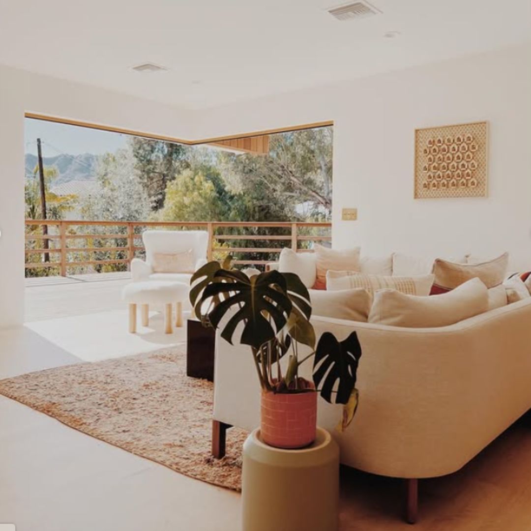 Salon lumineux de style californien